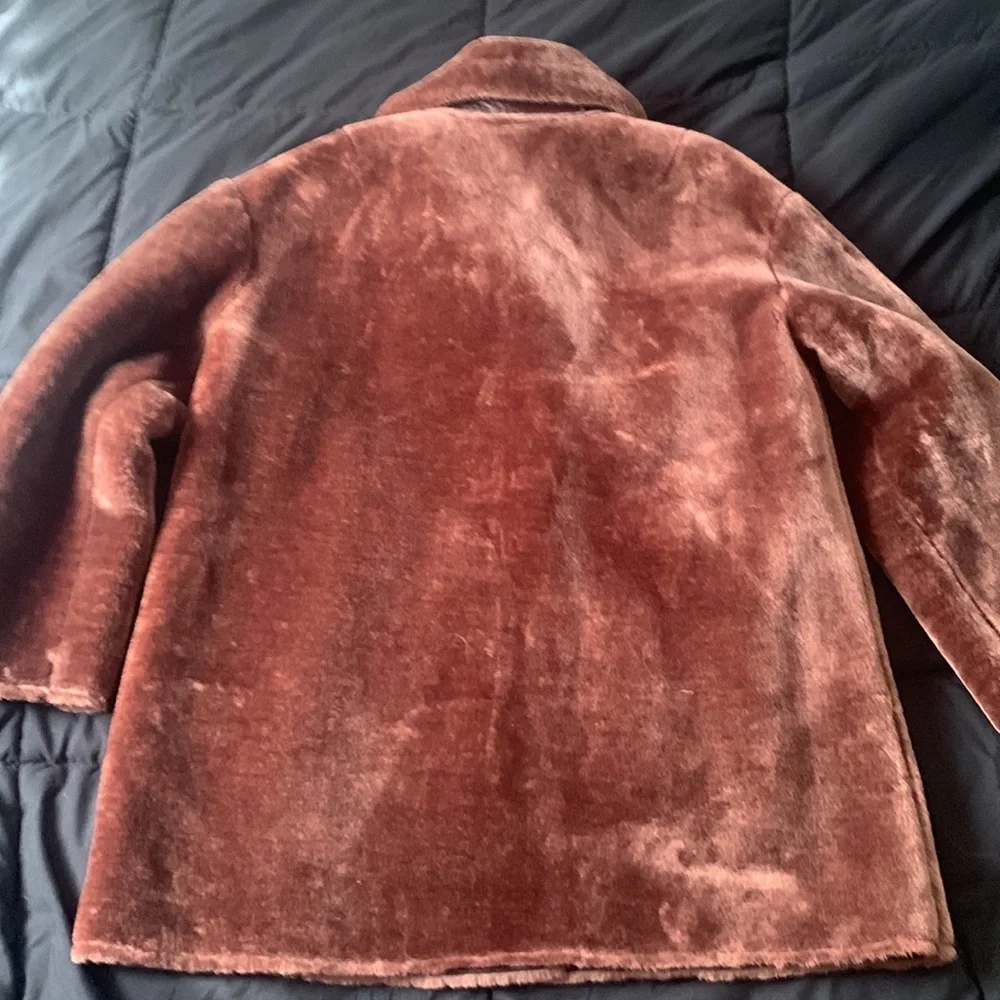 NWT Tahari Faux Fur Notch Lapel Coat - Beaver large - Picture 10 of 10